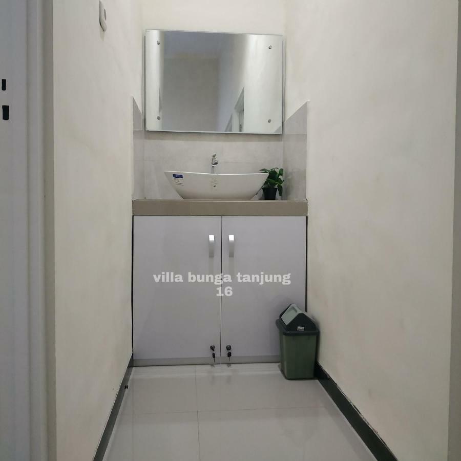 Villa Syariah Bunga Tanjung 16 Batu (East Java) Exterior photo