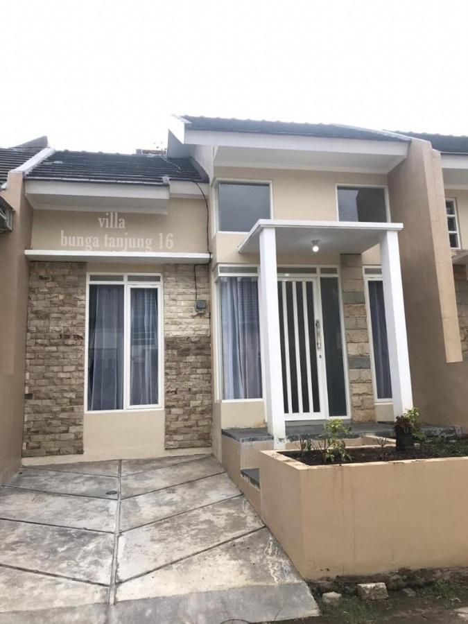 Villa Syariah Bunga Tanjung 16 Batu (East Java) Exterior photo